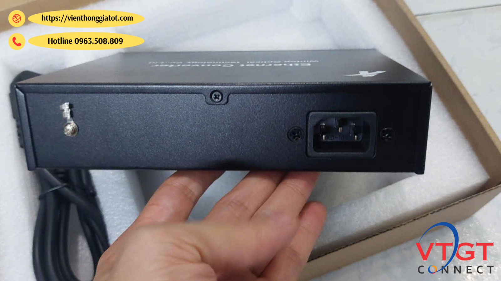 bo-chuyen-doi-quang-dien-chuan-sc-co-poe-wintop-yt-mc102-1gf1gt-at bo-chuyen-doi-quang-dien-chuan-sc-co-poe-wintop-yt-mc102-1gf1gt-at